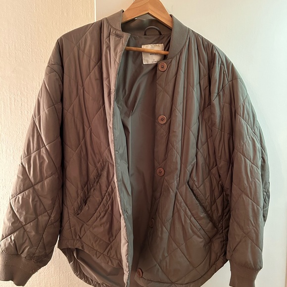 Pavant Quilted Jacket by Aritzia - Picture 3 of 4